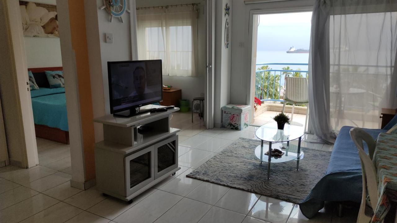 Sea Front & City Center, Amazing Sea View 레메소스 외부 사진