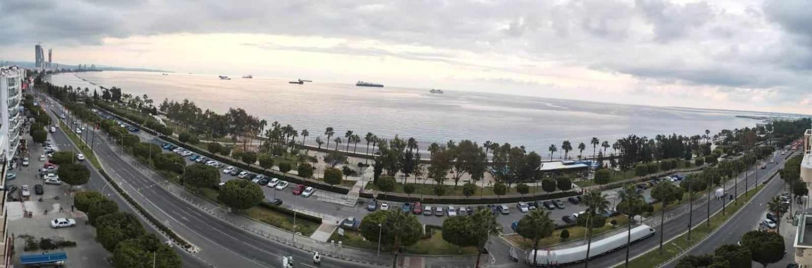 Sea Front & City Center, Amazing Sea View 레메소스 외부 사진