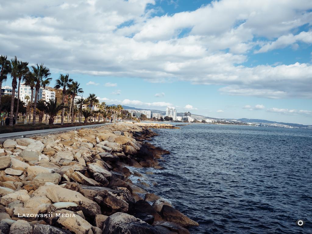 Sea Front & City Center, Amazing Sea View 레메소스 외부 사진